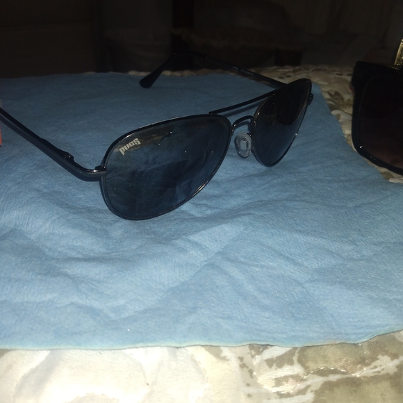 Polaroid Dark Gray Aviator Sunglasses - Picture 1 of 1